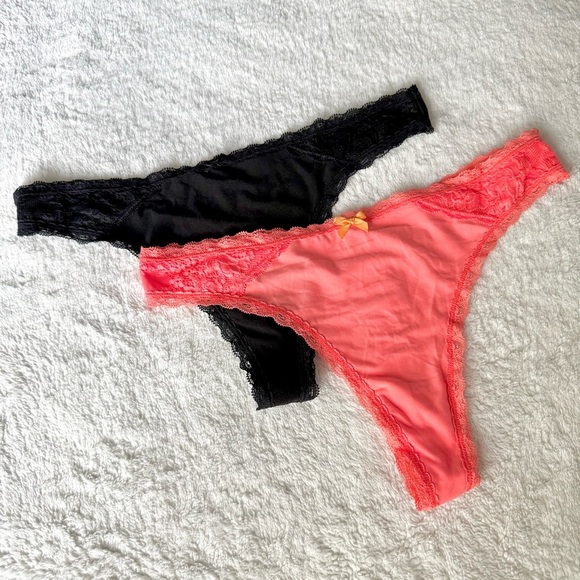 Gilligan & O'Malley Black and Coral Lace Thong Set (NWOT) - Picture 1 of 7